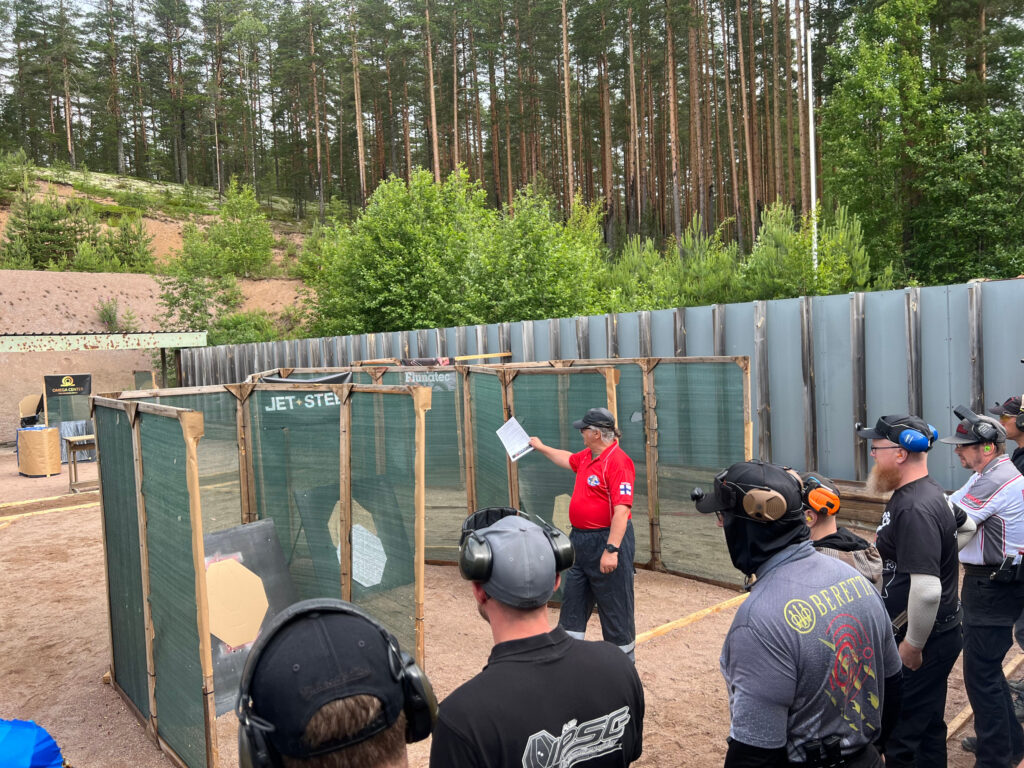 LaSa:n practical-ampujille SM-joukkuekultaa Kouvolasta
